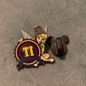 Tinkerbell 10 years of pin trading disney pin